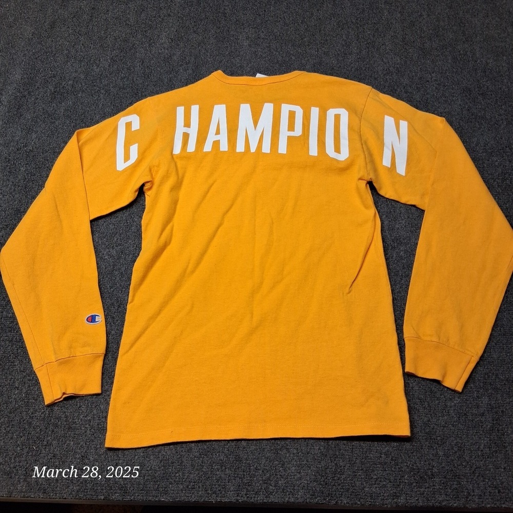 VTG Champion T Shirt Long Sleeve Yellow Men Size‎ Small Spellout on Back